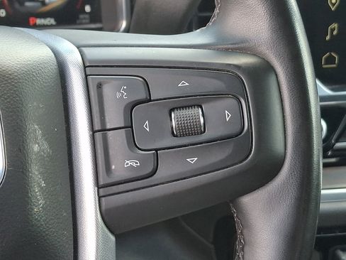 Used 2025 GMC Sierra 1500 SLT AWD/4WD image 22