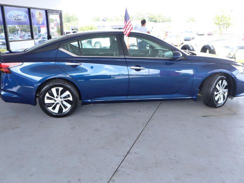 Used 2020 Nissan Altima 2.5 S FWD image 4