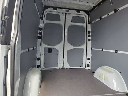 New 2026 Mercedes-Benz Sprinter 2500 image 14