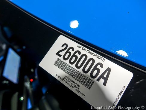 Certified 2022 Chevrolet Corvette Stingray Premium Conv w/ Z51 Performance Package RWD image 28