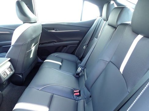 New 2026 Toyota Camry SE image 12