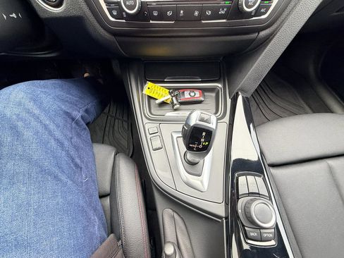 Used 2013 BMW 328i Sedan image 22