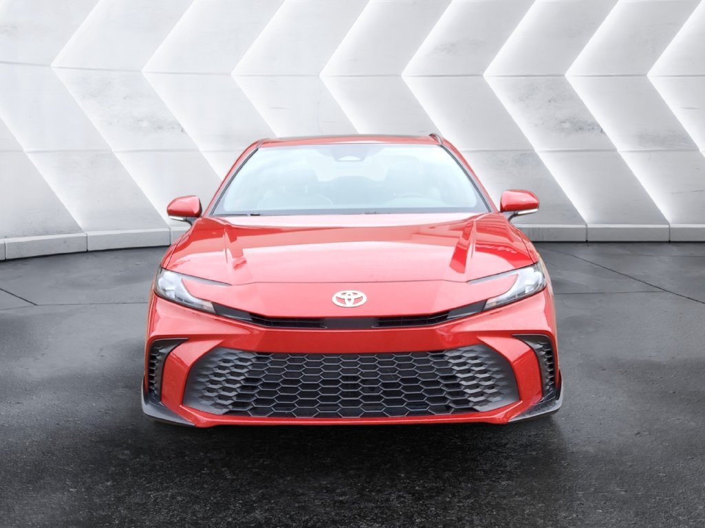Used 2025 Toyota Camry SE w/ Multimedia Upgrade Package FWD image 2