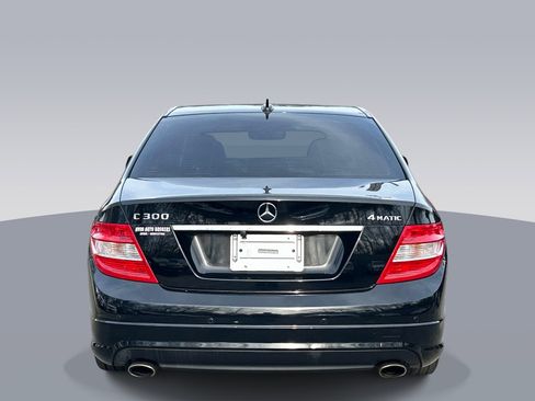 Used 2009 Mercedes-Benz C 300 4MATIC Sedan image 4