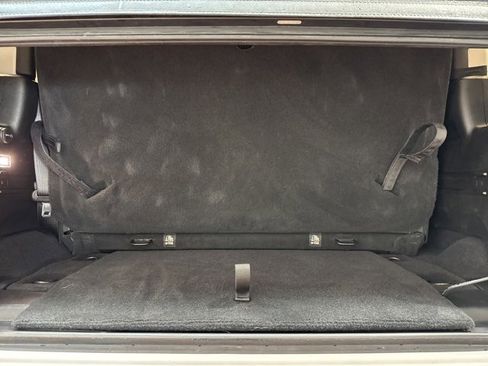 Used 2018 Jeep Wrangler Rubicon w/ Cold Weather Group image 16