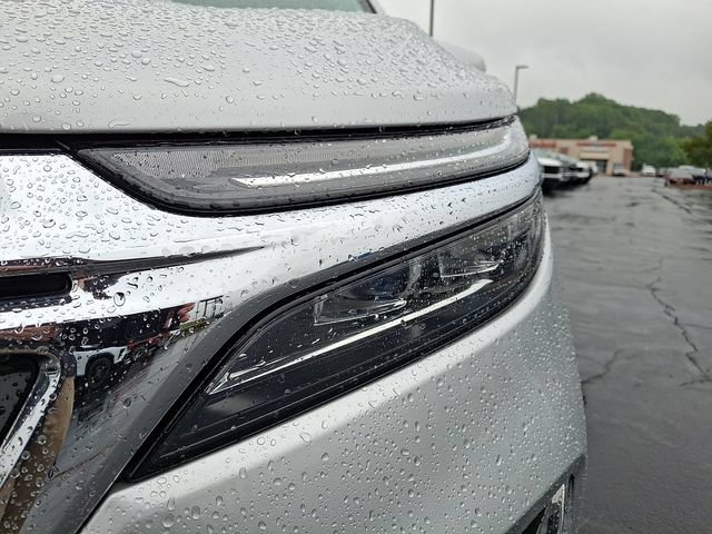 Used 2022 Chevrolet Equinox Premier FWD image 9