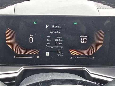 Certified 2025 Kia Sorento S w/ Panoramic Sunroof Package image 14