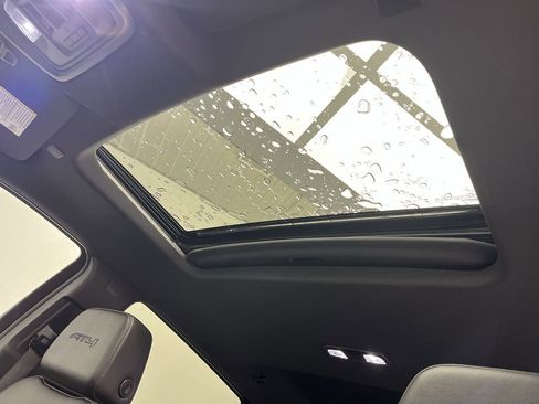 Certified 2024 GMC Sierra 1500 AT4 w/ Technology Package image 6