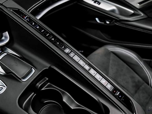 Used 2025 Chevrolet Corvette Z06 w/ Battery Protection Package image 65