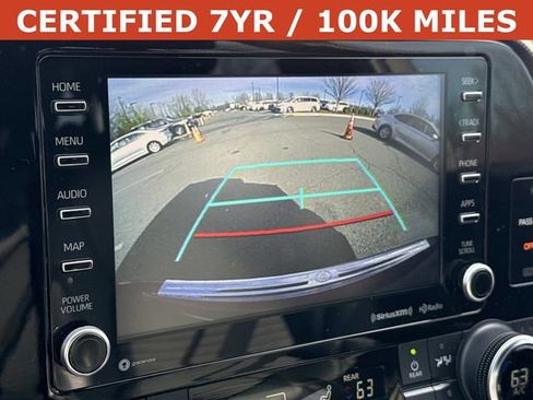 Used 2022 Toyota Highlander XSE image 21