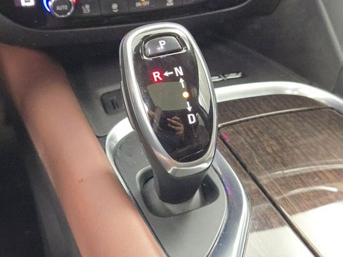 Used 2018 Buick Enclave Avenir image 34