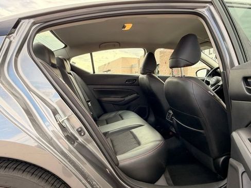 Used 2026 Nissan Altima 2.5 SR FWD image 14