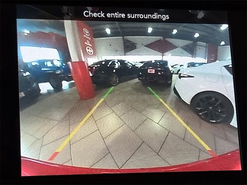 Used 2019 Dodge Charger SXT image 20