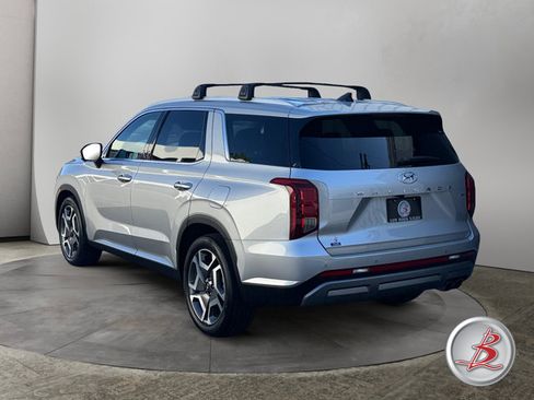 Used 2024 Hyundai Palisade SEL AWD/4WD image 5
