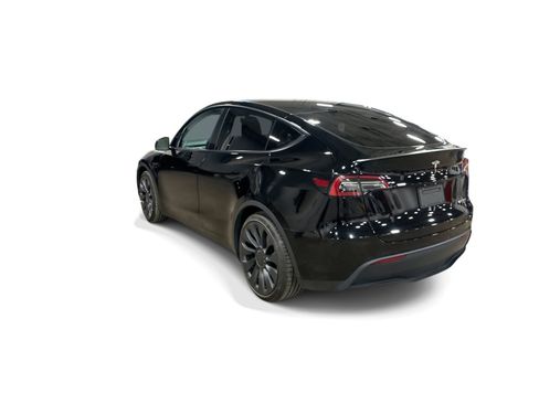 Certified 2022 Tesla Model Y Performance AWD/4WD image 4