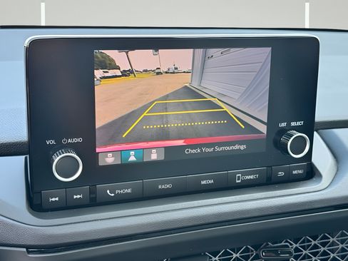 Used 2023 Honda Accord LX image 15