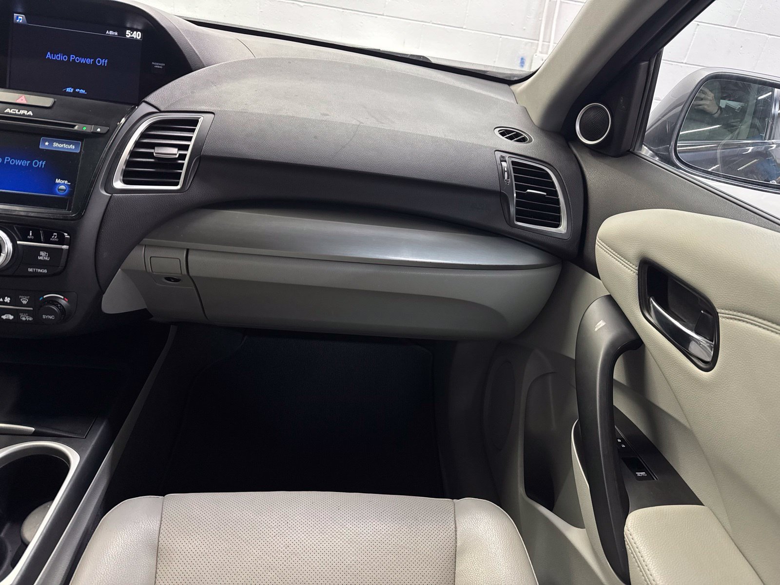 Used 2017 Acura RDX w/ Technology Package AWD/4WD image 17