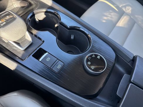 Used 2023 Nissan Rogue SV w/ SV Premium Package image 23