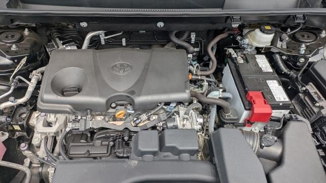 Used 2024 Toyota RAV4 LE AWD/4WD image 20