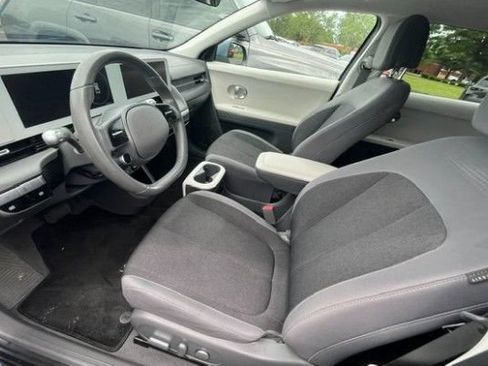 Used 2024 Hyundai Ioniq 5 SE AWD/4WD image 3