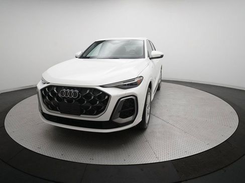 Used 2025 Audi Q5 Premium Plus w/ Premium Plus image 35