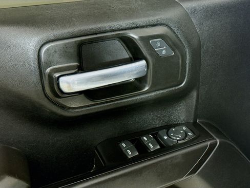 Used 2022 Chevrolet Silverado 1500 W/T w/ WT Value Package AWD/4WD image 23
