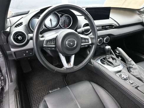 Used 2024 MAZDA MX-5 Miata RF Grand Touring RWD image 25