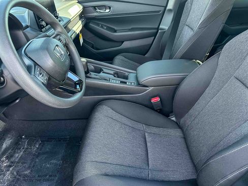 New 2025 Honda Accord SE image 10