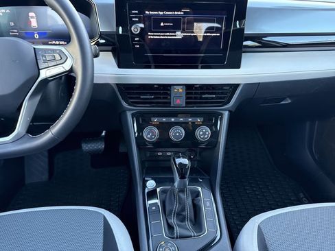 Used 2025 Volkswagen Taos S image 15