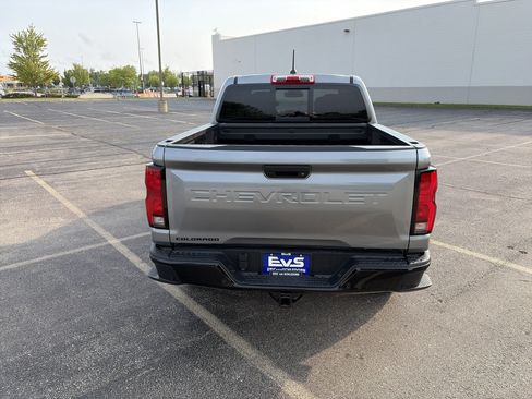 Used 2026 Chevrolet Colorado Z71 AWD/4WD image 5
