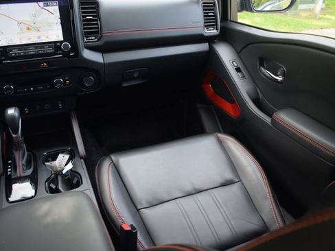 Used 2023 Nissan Frontier PRO-4X w/ Pro-4X Premium Package AWD/4WD image 28