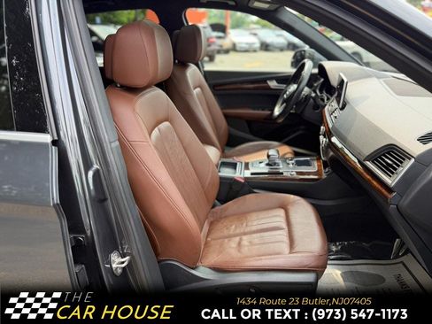 Used 2018 Audi Q5 2.0T Premium Plus AWD/4WD image 24
