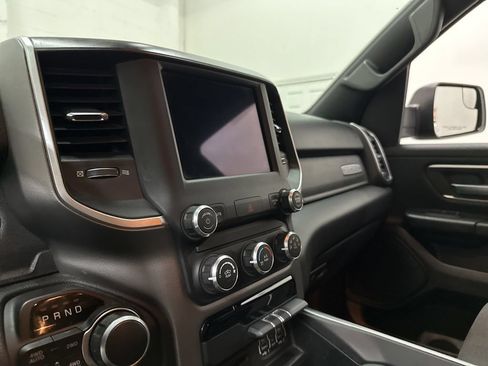 Used 2019 RAM 1500 Big Horn AWD/4WD image 31
