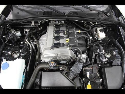 Certified 2023 MAZDA MX-5 Miata Grand Touring RWD image 21