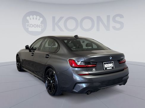 Used 2021 BMW 330i xDrive Sedan w/ M Sport Package AWD/4WD image 4