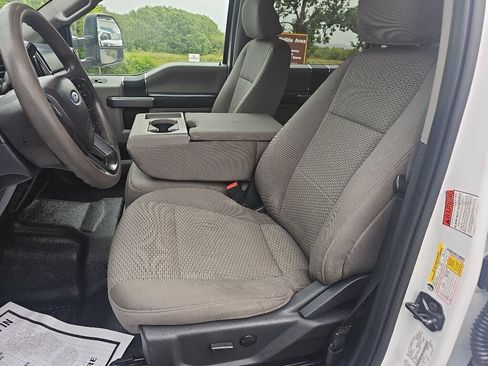 Used 2022 Ford F350 XLT w/ XLT Value Package AWD/4WD image 21