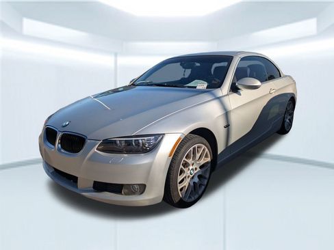 Used 2007 BMW 328i Convertible image 1