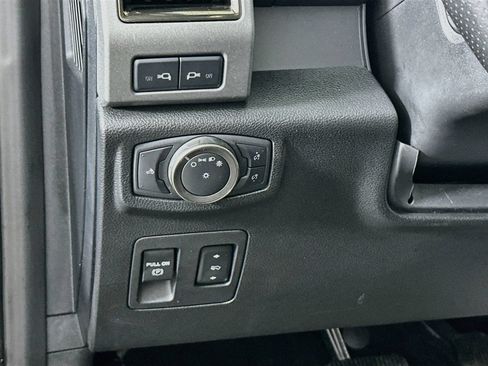 Used 2020 Ford F150 Raptor w/ Equipment Group 802A Luxury AWD/4WD image 11