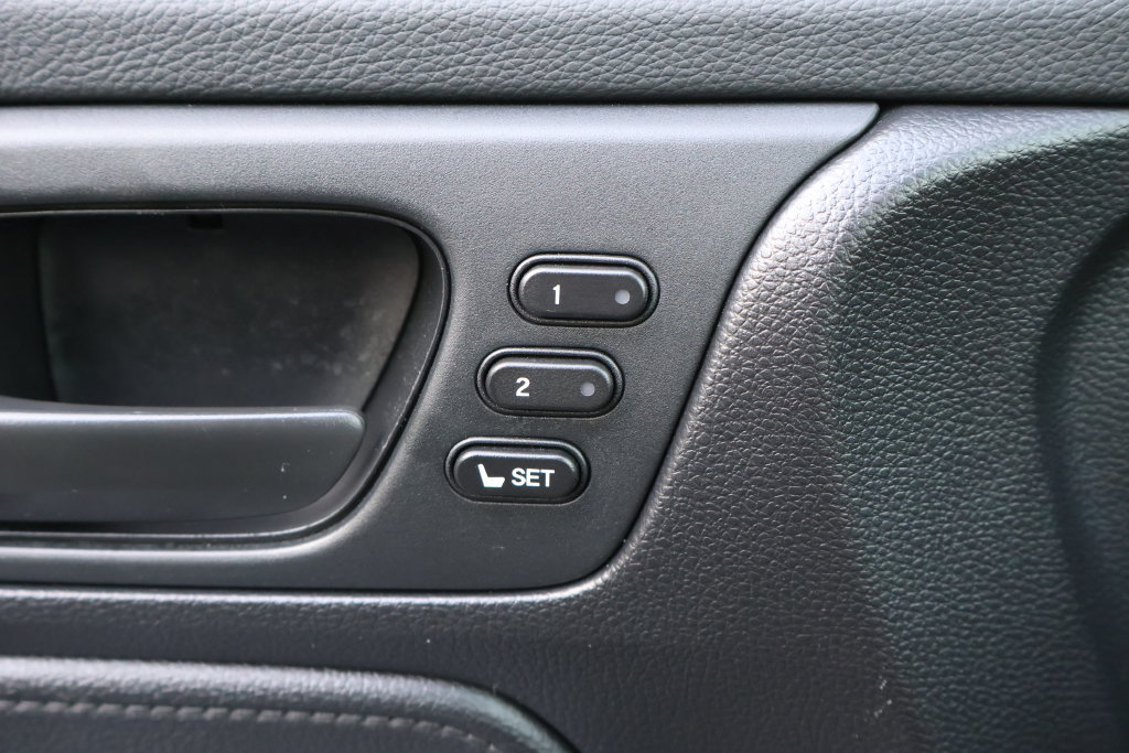 Used 2025 Honda Odyssey EX-L image 37