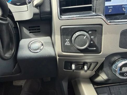Used 2022 Ford F250 Lariat w/ Tremor Off-Road Package AWD/4WD image 16