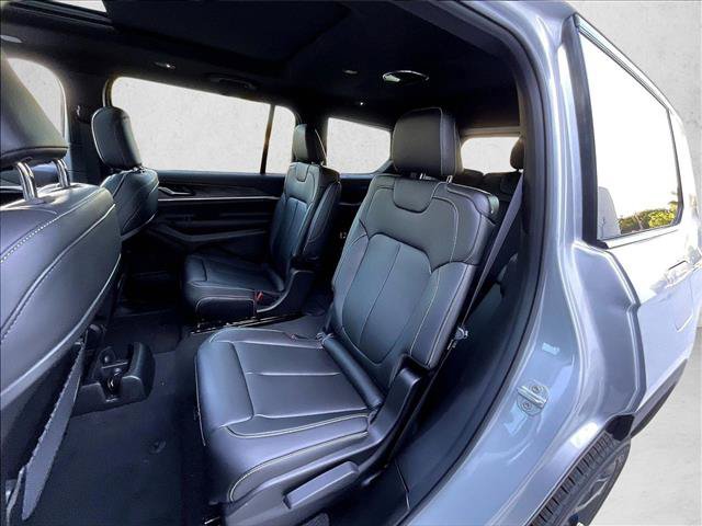 New 2026 Jeep Grand Cherokee L Limited w/ Limited Altitude Package RWD image 12
