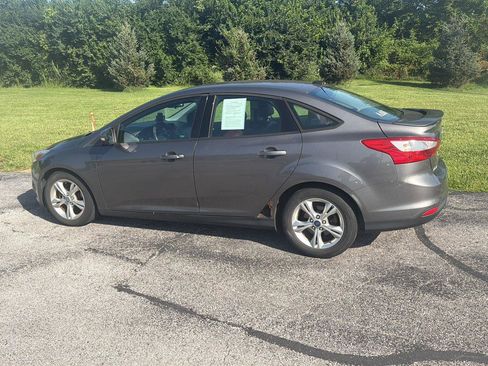 Used 2012 Ford Focus SE FWD image 20