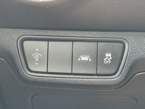 Certified 2021 Kia Forte LXS image 25