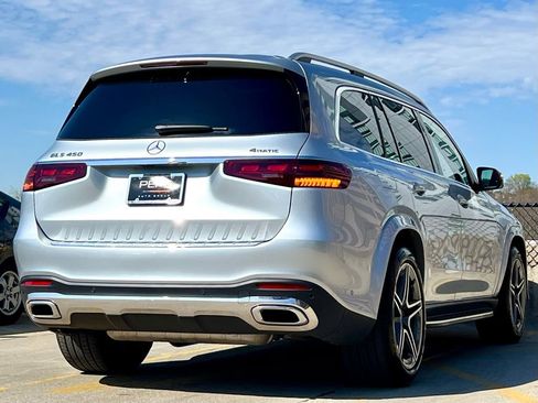 Certified 2026 Mercedes-Benz GLS 450 4MATIC image 7