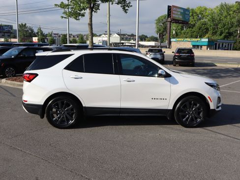 Used 2024 Chevrolet Equinox RS w/ RS Leather Package AWD/4WD image 11