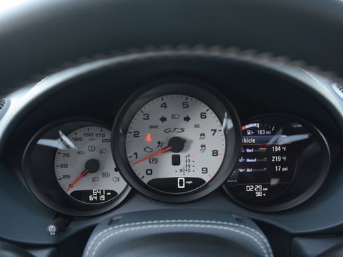 Certified 2024 Porsche 718 Boxster GTS RWD image 18