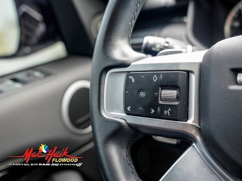 Used 2023 Land Rover Discovery S R-Dynamic image 29