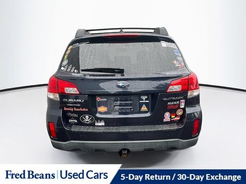 Used 2012 Subaru Outback 2.5i Limited w/ Moonroof Pkg AWD/4WD image 8