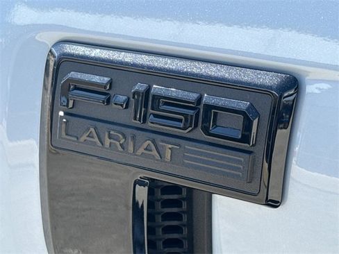 New 2025 Ford F150 Lariat w/ Equipment Group 501A Mid image 6
