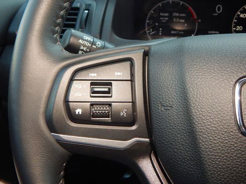 Used 2024 Honda Ridgeline Sport image 28